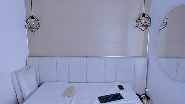 Haily_b webcam