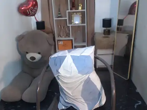 RebeccaTs webcam