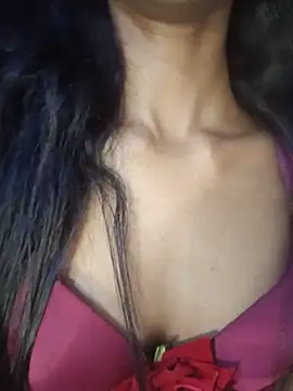 BunnyBloom25 webcam