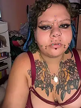 DivineBBWPoison webcam