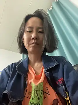 lilysister66 webcam
