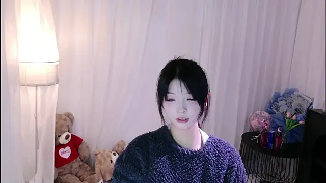 Zoe-001 webcam