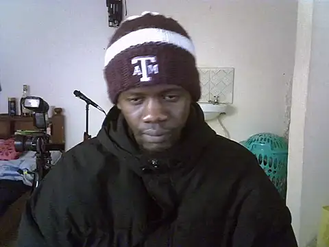 Thee_Biggest webcam