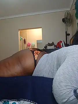 curvybigAssxx webcam