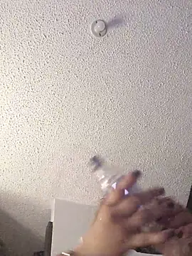 Sara_smiiith211 webcam