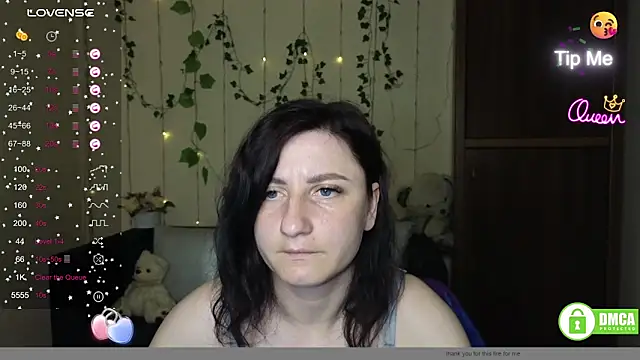 Muse_kitty_jenia webcam