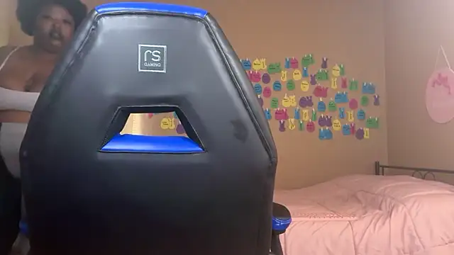 Chocolatebunnyxx96 webcam