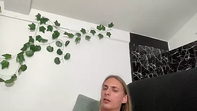 mi_chyort webcam