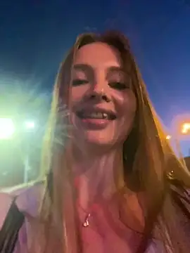 KrisMagnoly webcam