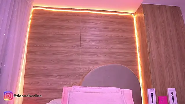 danna_berlin_ webcam