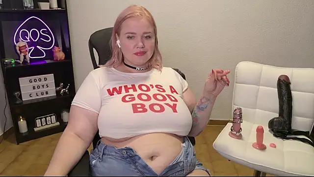 MargotGrey webcam