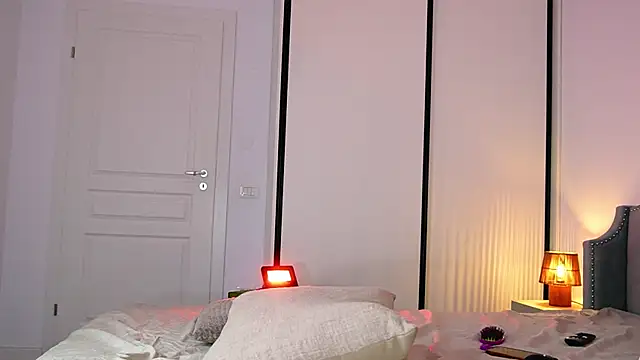 WowMila webcam