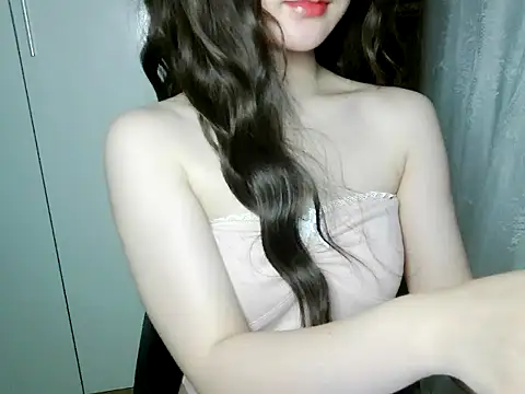 _Shizukaa_ live cam on StripChat