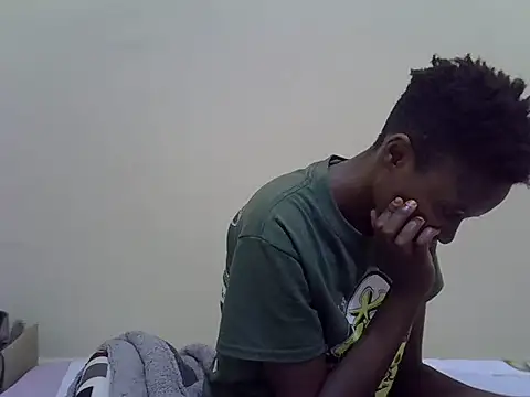 prettyy_joy webcam