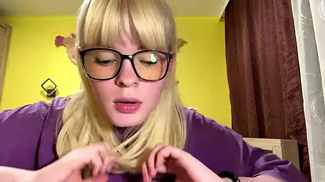 LeslyKelly
