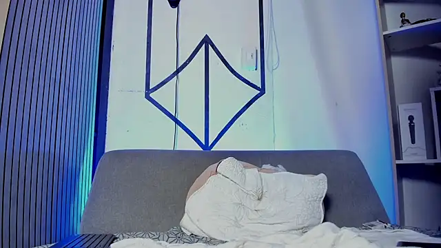 LiamDeep webcam