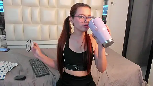 liorah_wolf webcam