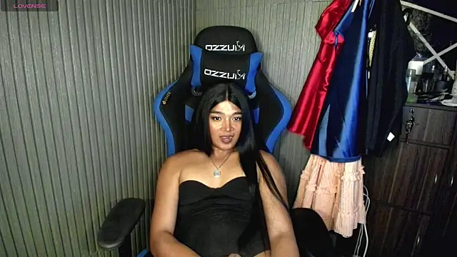 TrinityFucksYou webcam