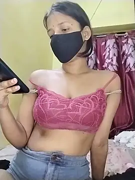 Pg_naina live cam on StripChat