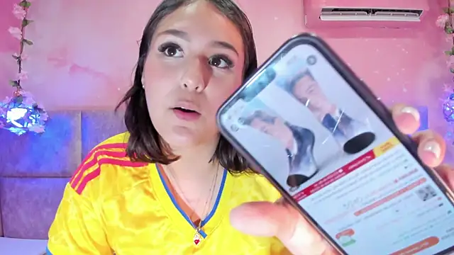 ameliecooper (F teen) - WET MY LITTLE PUSSY!