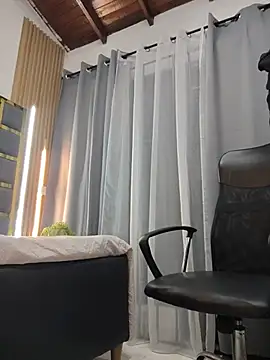 Oliver_bigblack_cock webcam