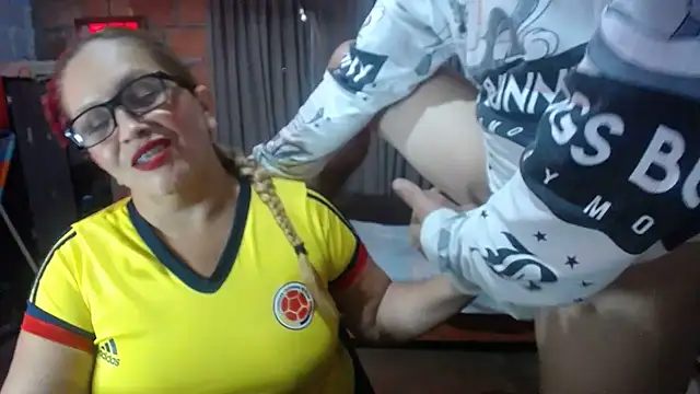 MOTHER_AND_SON09