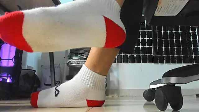 MissAlmaFenix live cam on StripChat