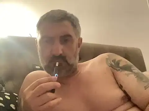 danyiony live cam on StripChat
