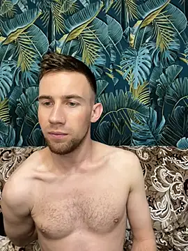 ---Dark--- live cam on StripChat