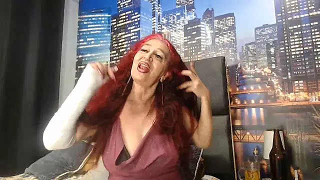 Lucy_mature8