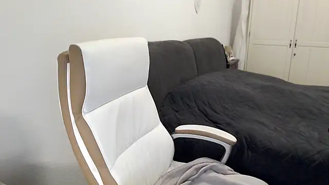 SusiLifeXXX webcam