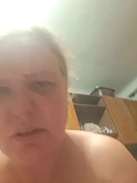 SonyaMarmeladx live cam on StripChat