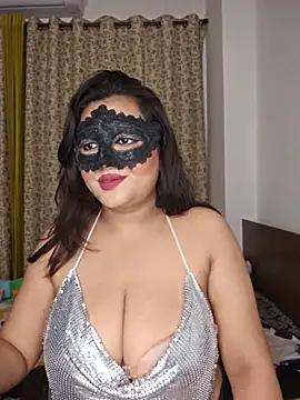 Blossam_07 live cam on StripChat