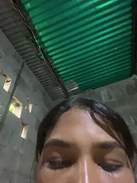 nina20xxxx webcam