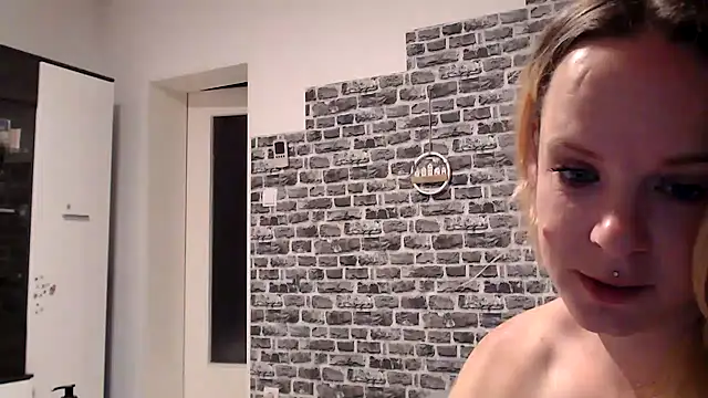 SexyMilf_1987 webcam