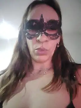 RomiyEze webcam