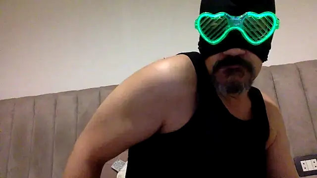 CaiBull webcam