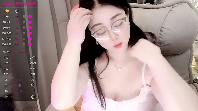 Monica-666888- live cam on StripChat