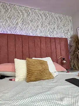 chiarabonds webcam