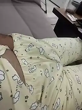 TwisterCloud live cam on StripChat