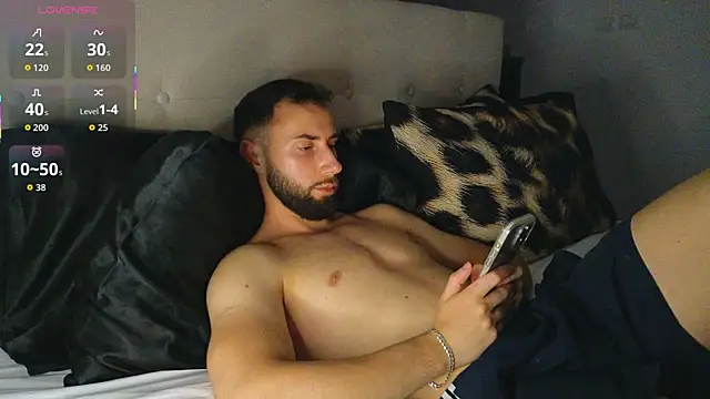 ryanstorm_ - RyanStorm_'s free webcam - UK Sex Cams
