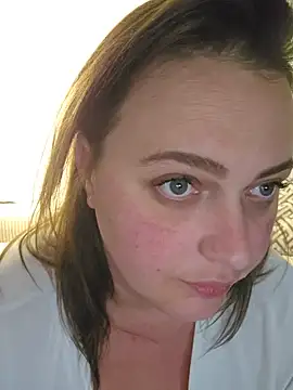 blondibaby - Blondibaby's free webcam - UK Sex Cams