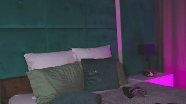 AmeliaJune webcam