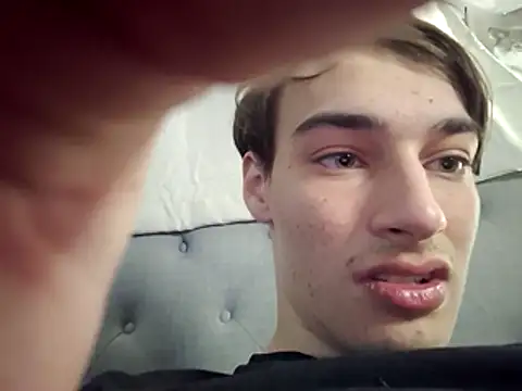Smelly-Ewan-stinks webcam