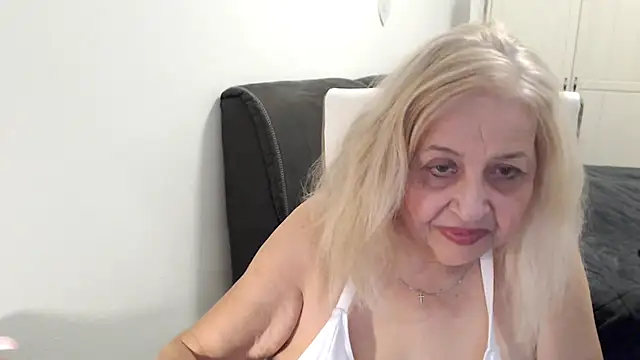 SusiLifeXXX live cam on StripChat