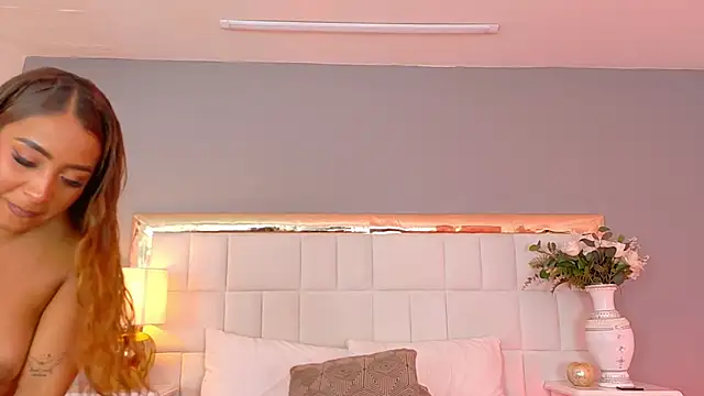KateVenegas webcam