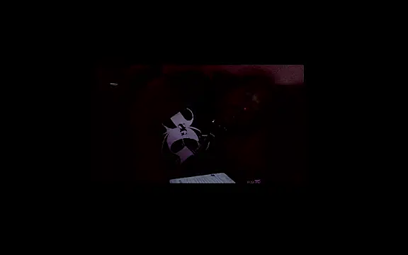 papoupinthishit webcam