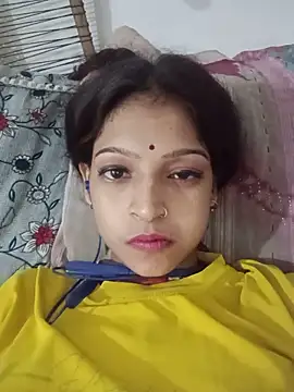 Mohnicute live cam on StripChat