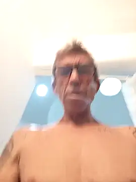 chris-sbh11 live cam on StripChat