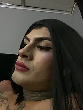 valen_lewiiz webcam